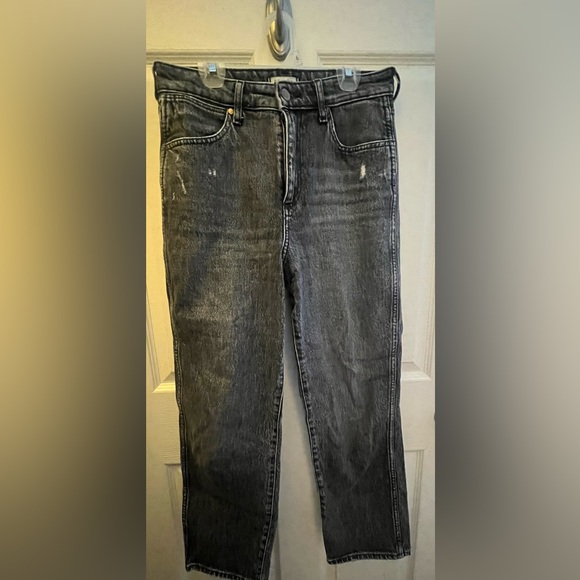 Wrangler Denim - Wrangler High Rise Mom Jeans